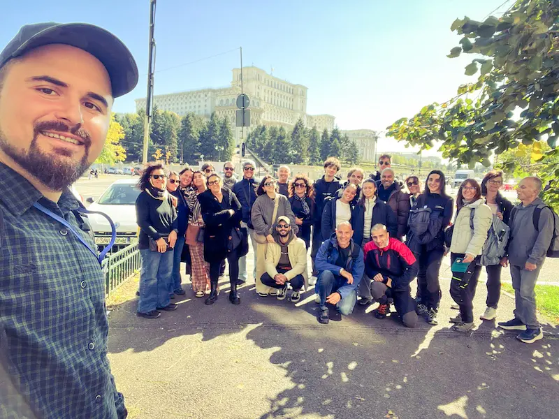 Cine suntem și ce urmărim